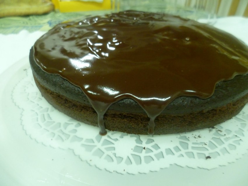 Зеркальная глазурь полосками