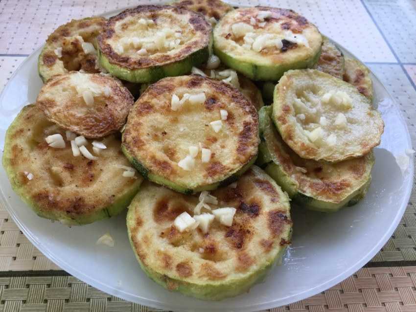 Кабачки в сырном кляре