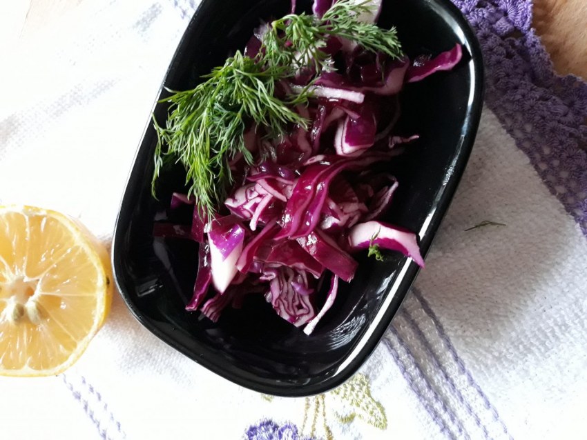 Капуста Маринов со свеклой