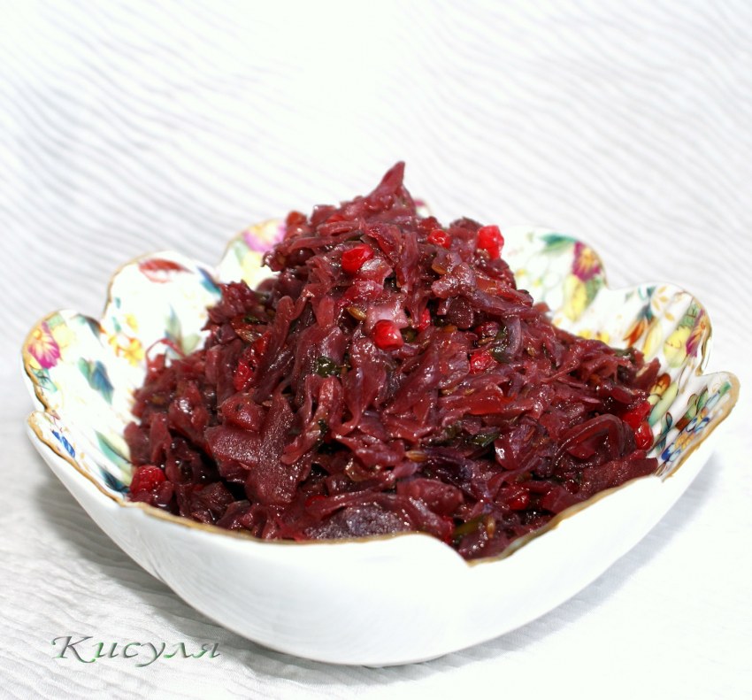 Салат с красной капустой