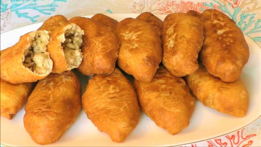 Пирожки на молоке в духовке
