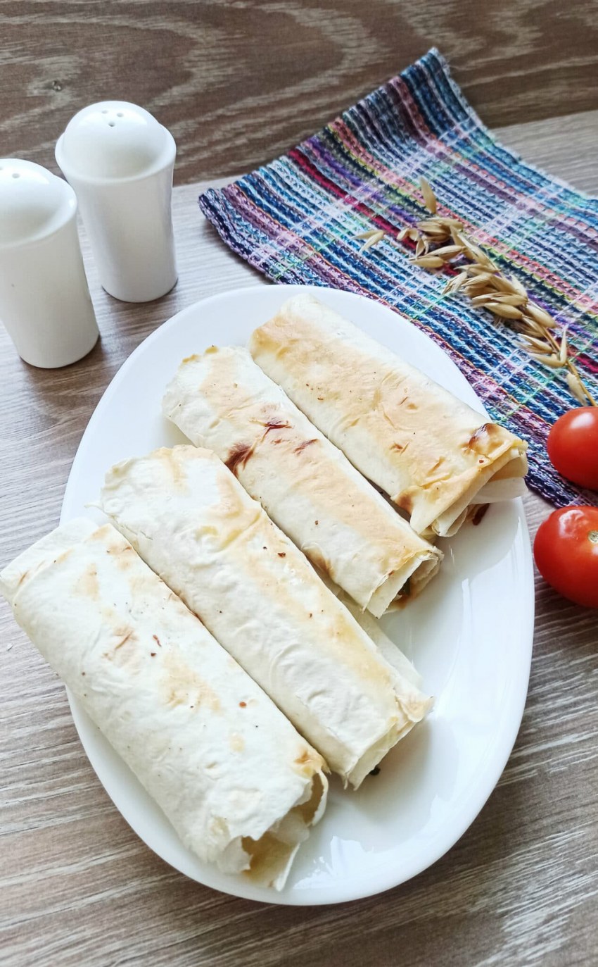 Лаваш с творогом и зеленью