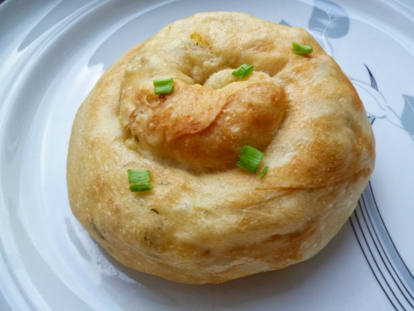 Пирожки из творога с яблоками