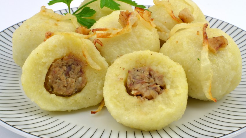 Кнедли с картошкой и мясом