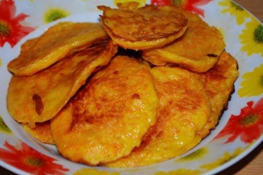 Морковные оладьи в духовке