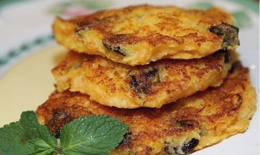Оладьи из моркови с овсянкой