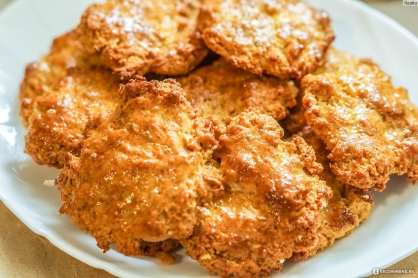 Яблочный пирог с грецкими орехами
