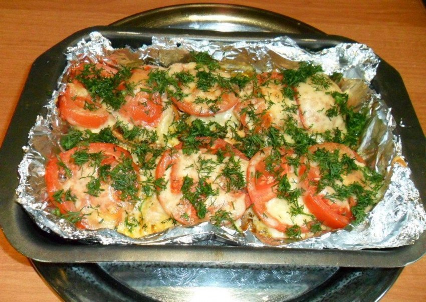Скумбрия фаршированная запеченная