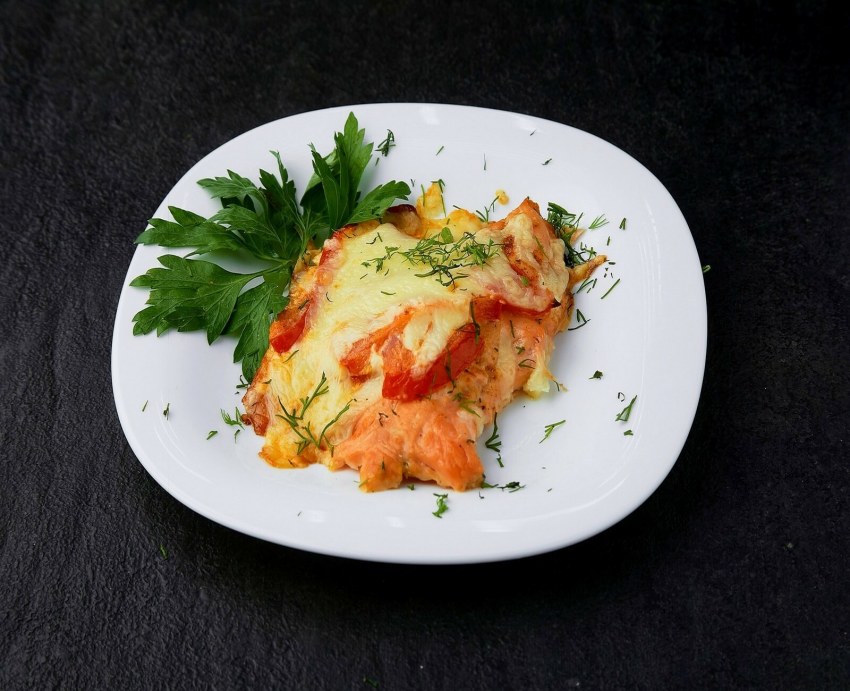 Курица под сыром