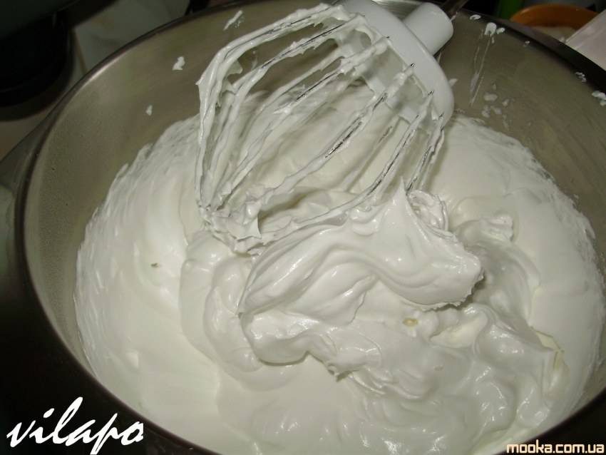 Крем из белков и сахара