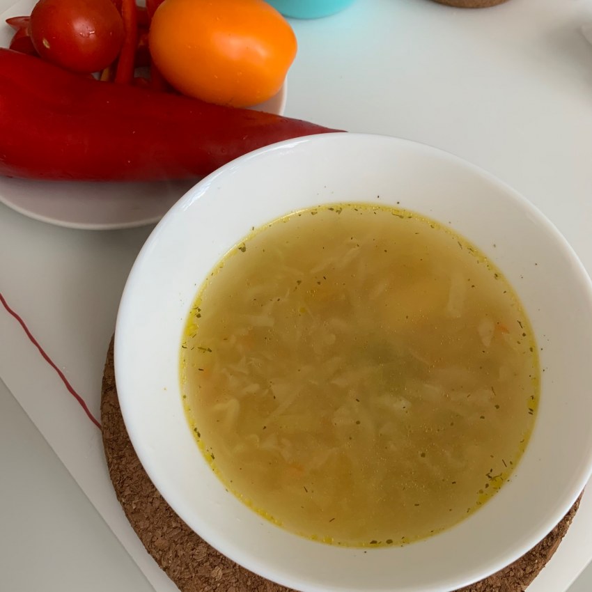 Щи из квашеной капусты с говядиной