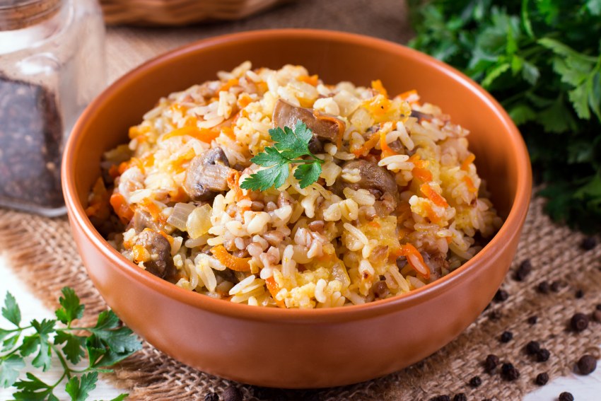 Перловая крупа с грибами