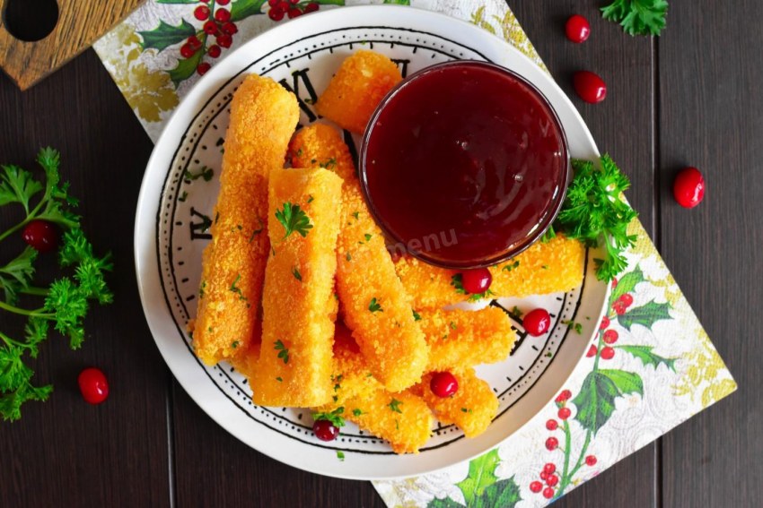 Баклажанные сырные палочки