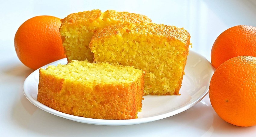 Пирожные и чай