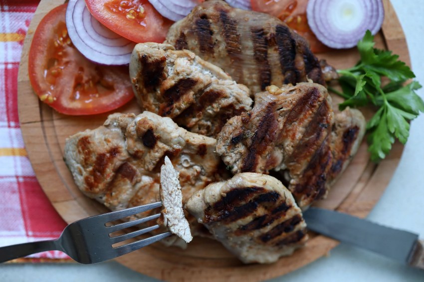 Индейка с грибами и сыром в духовке