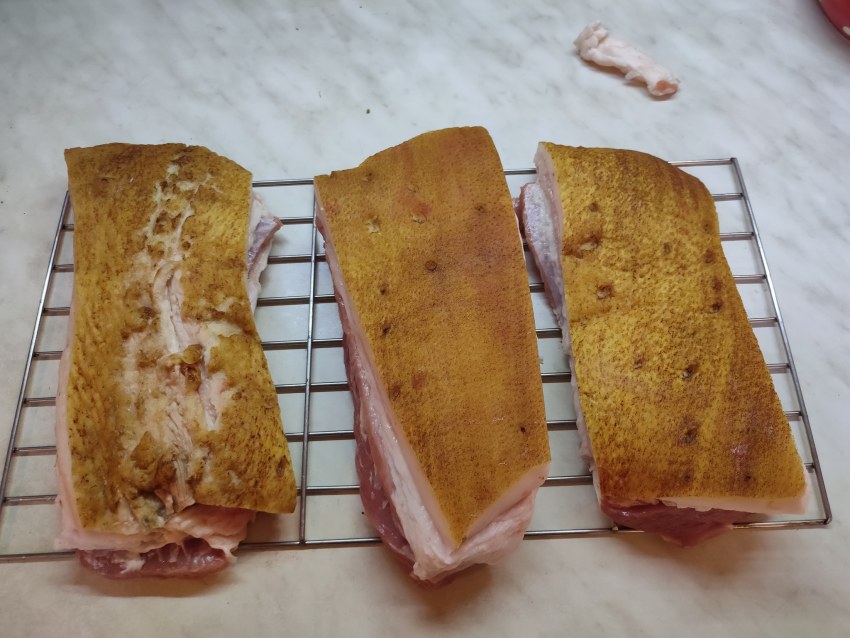 Палтус холодного копчения с картофелем