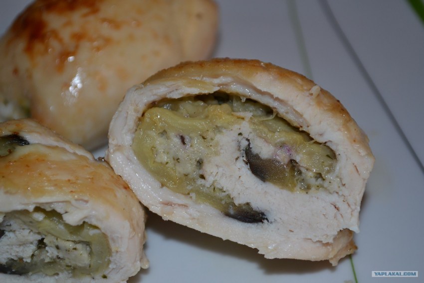 Куриный рулет с баклажанами