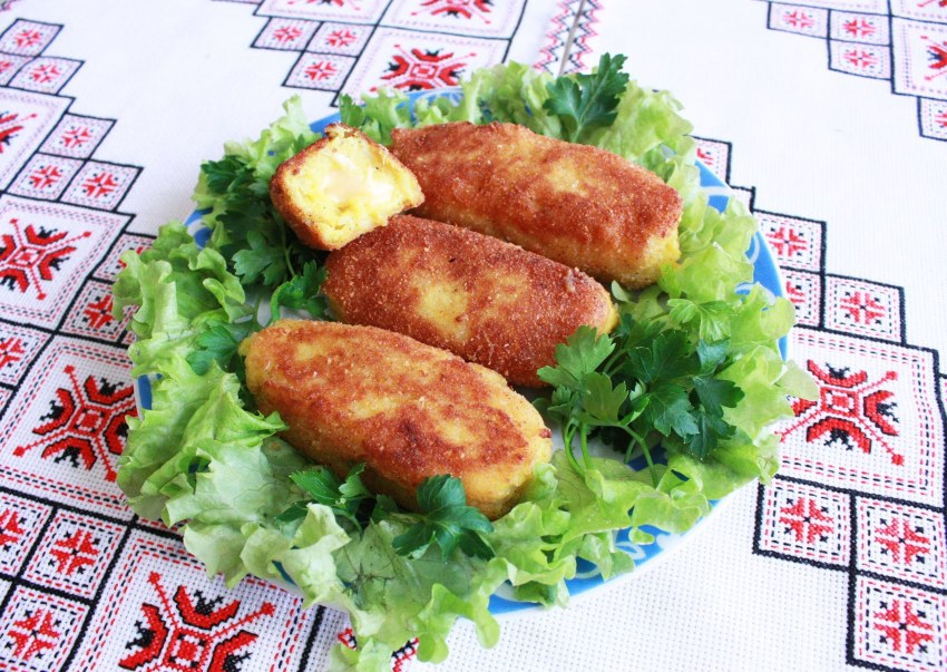 Картофельные котлетки с сыром