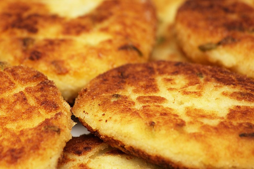 Картофельное пюре с котлетой