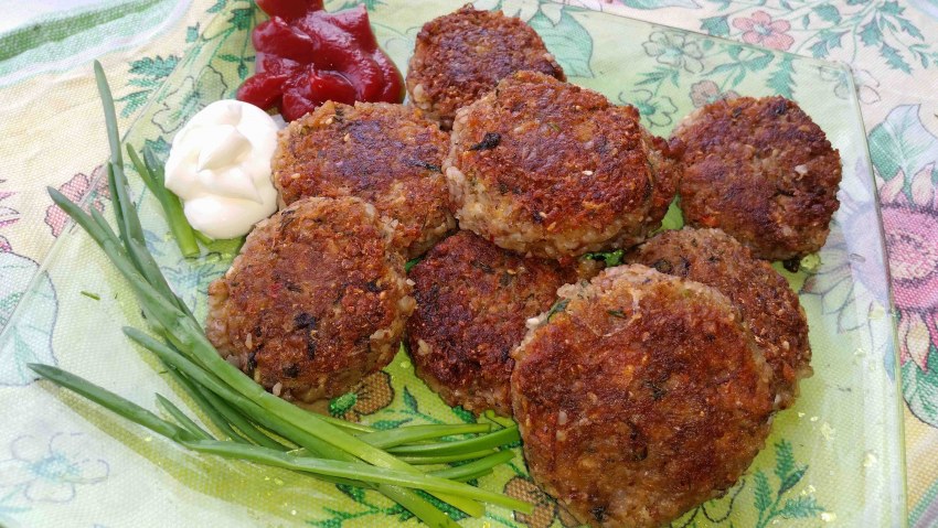Котлеты из гречки и картофеля