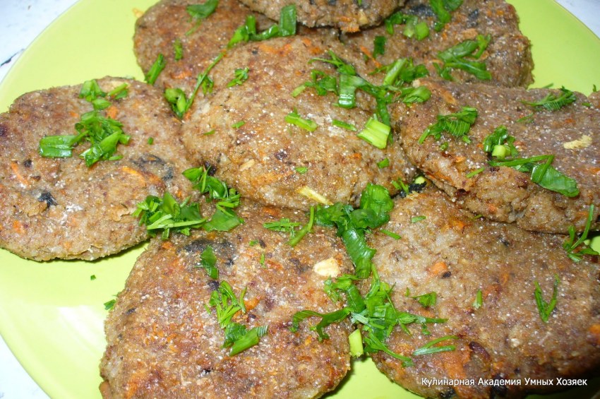 Котлеты из гречки с грибами