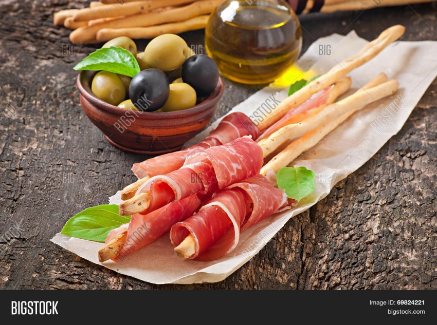 Палочки с беконом