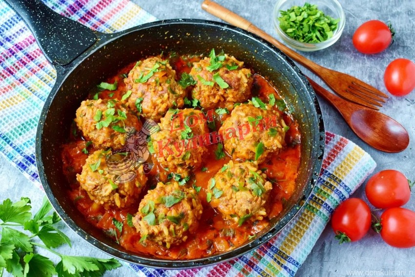 Рис с фаршем луком и морковью