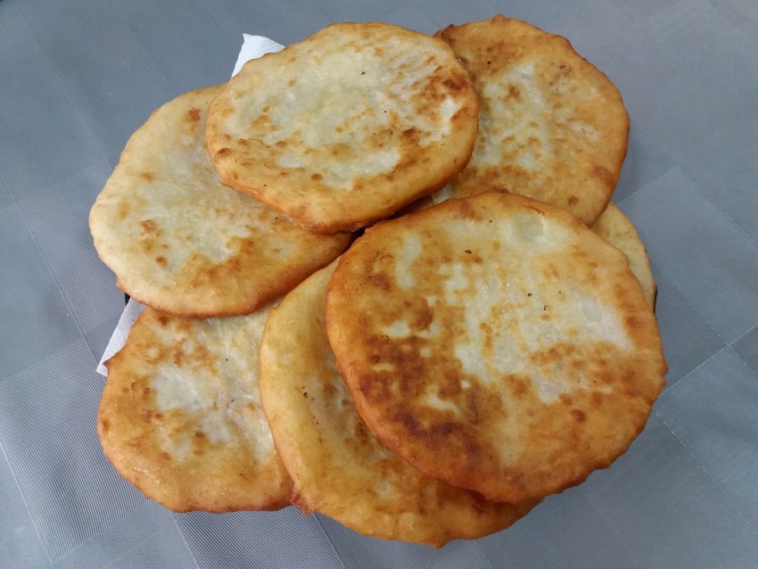 Беляши с крестиком