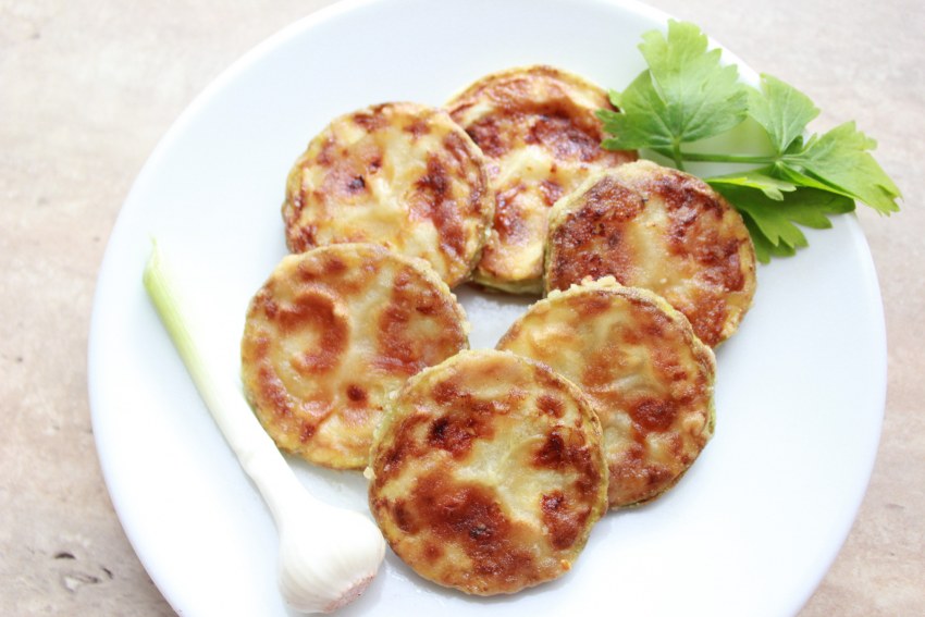 Кабачки в чесночном кляре