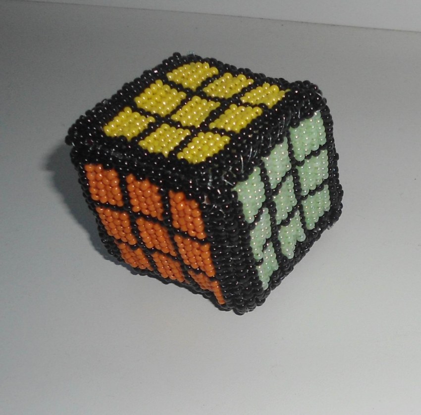 Кубики из фруктов