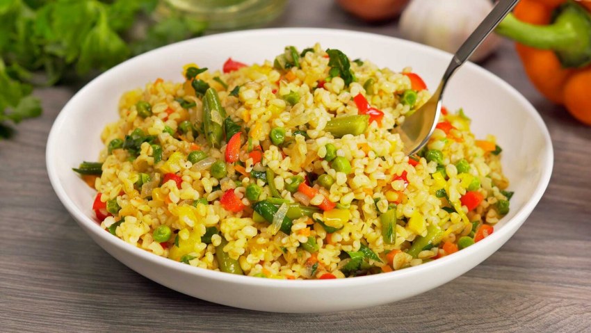 Кускус с нутом и овощами