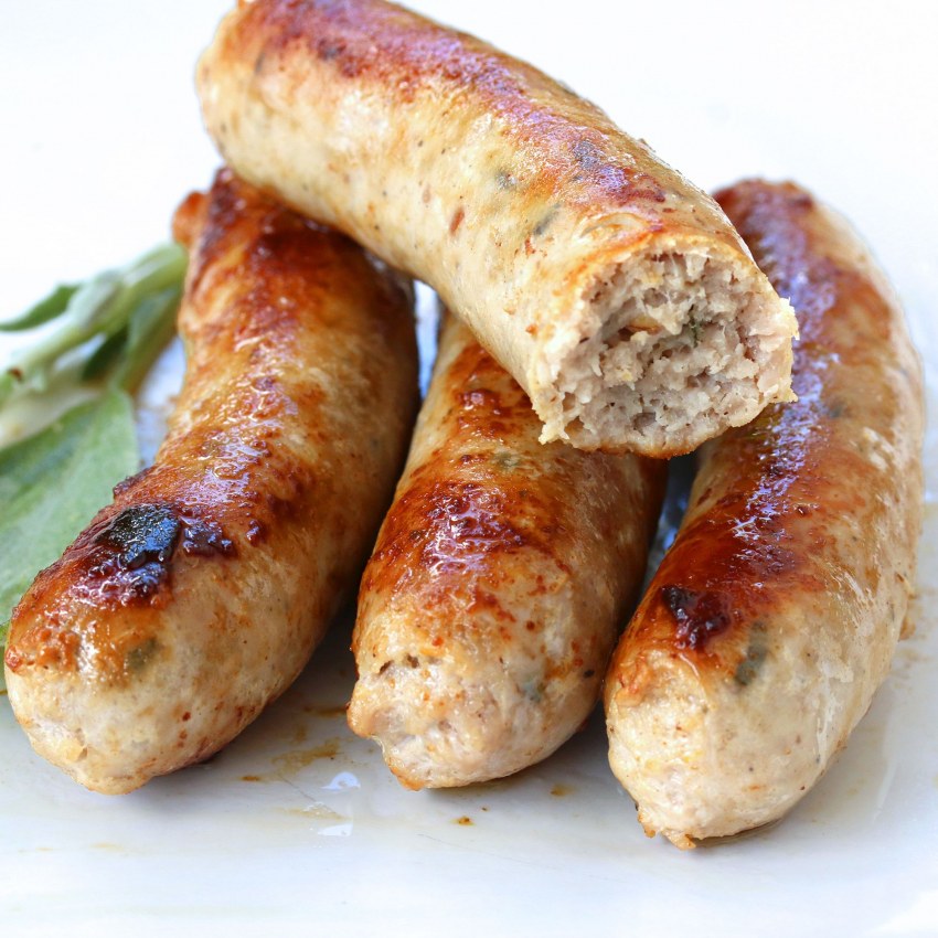 Куриные сосиски