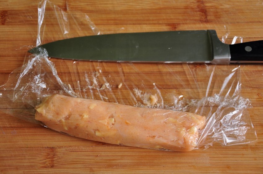 Рубленные колбаски с сыром