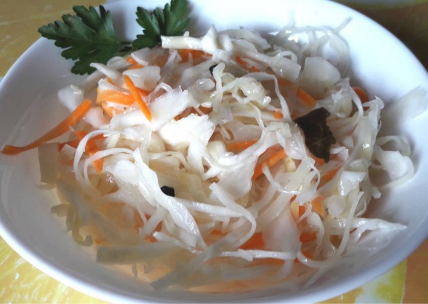 Капуста быстрого приготовления горячим рассолом