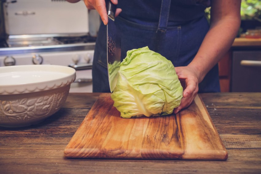 Капустная лазанья. How to Cut Iceberg lettuce. Если хочется капусты.