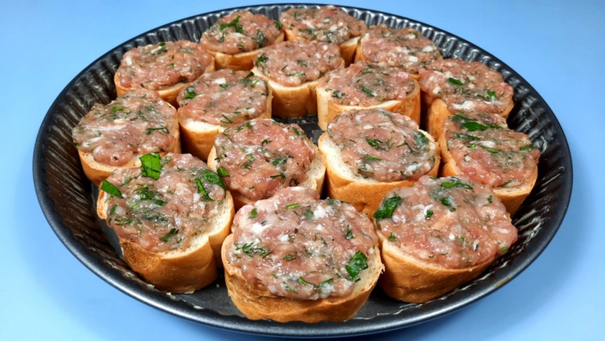 Мини багет с начинкой