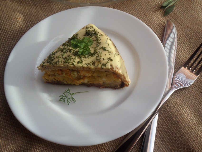 Салат с печеной свеклой и сыром Фета