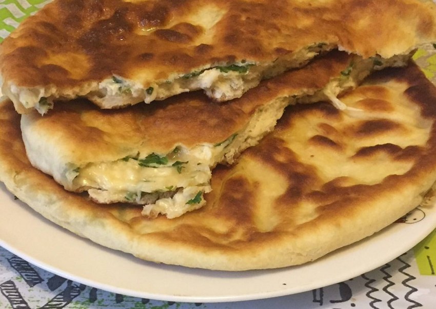 Лепешка с сыром и зеленью