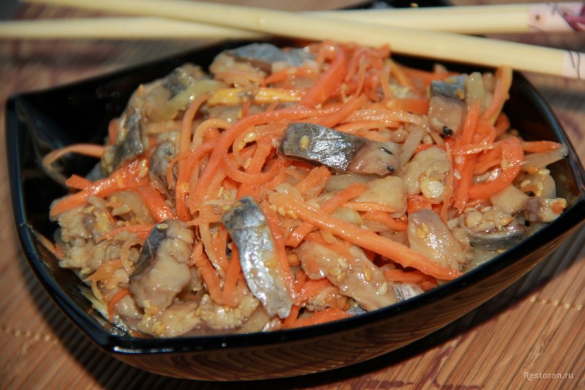 Хе из сельди с корейской морковкой