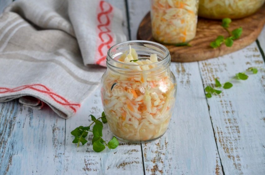 Квашенная капуста белокочанная