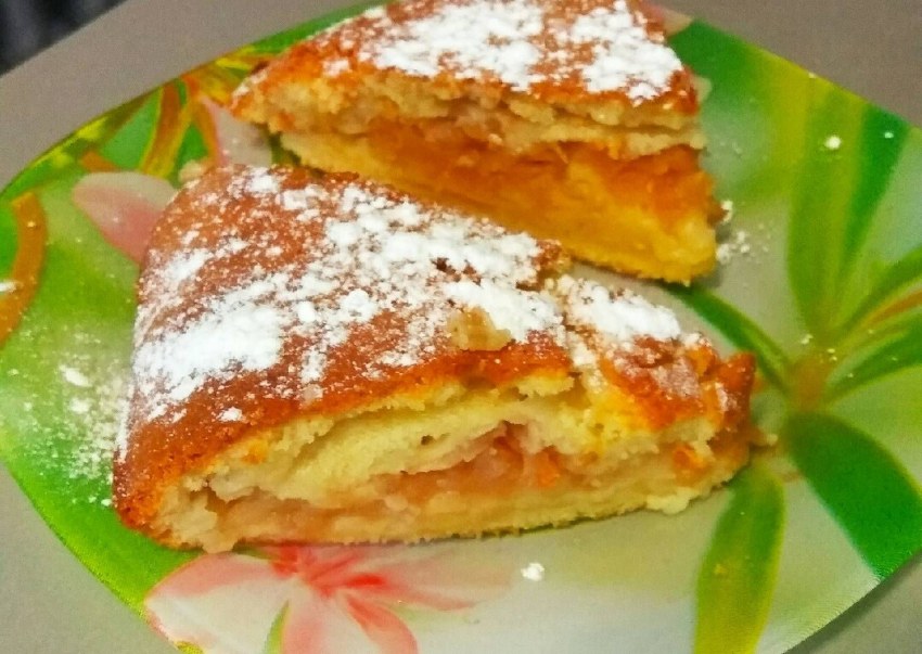 Яблочный пирог с заливкой