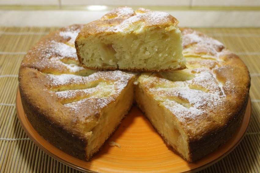 Пирог с яблоками