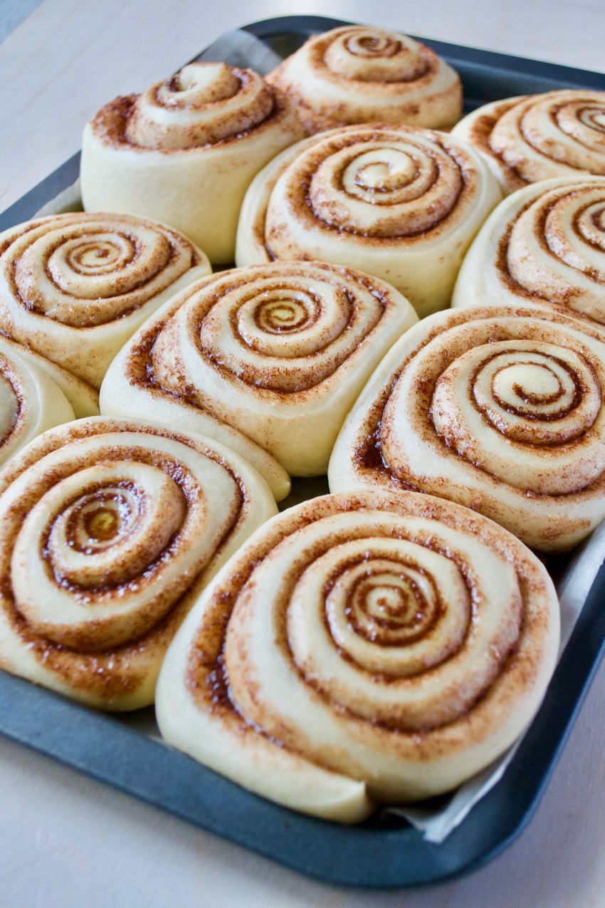 Cinnabon булочки с корицей