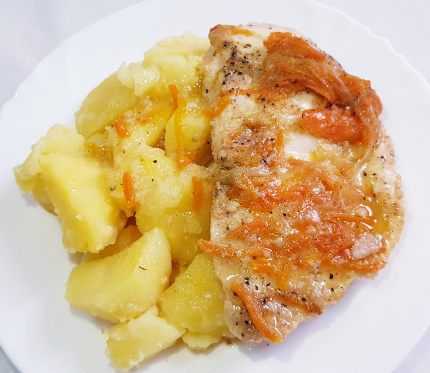 Куриная грудка в картофельной шубке