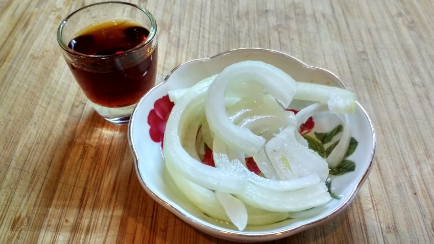 Шашлык с луком