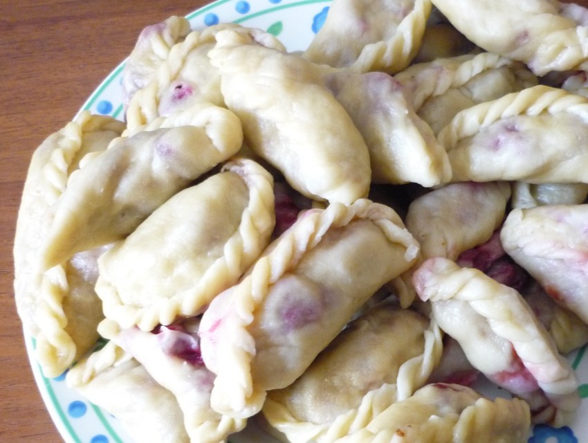 Вареники с вишней