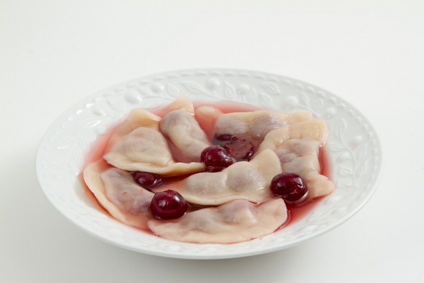 Пельмени с вишней
