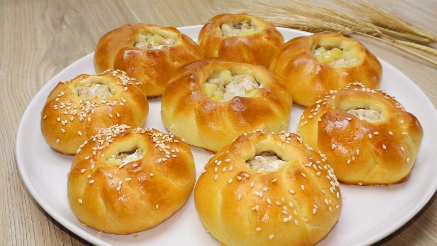 ВАК бэлиш на белом фоне