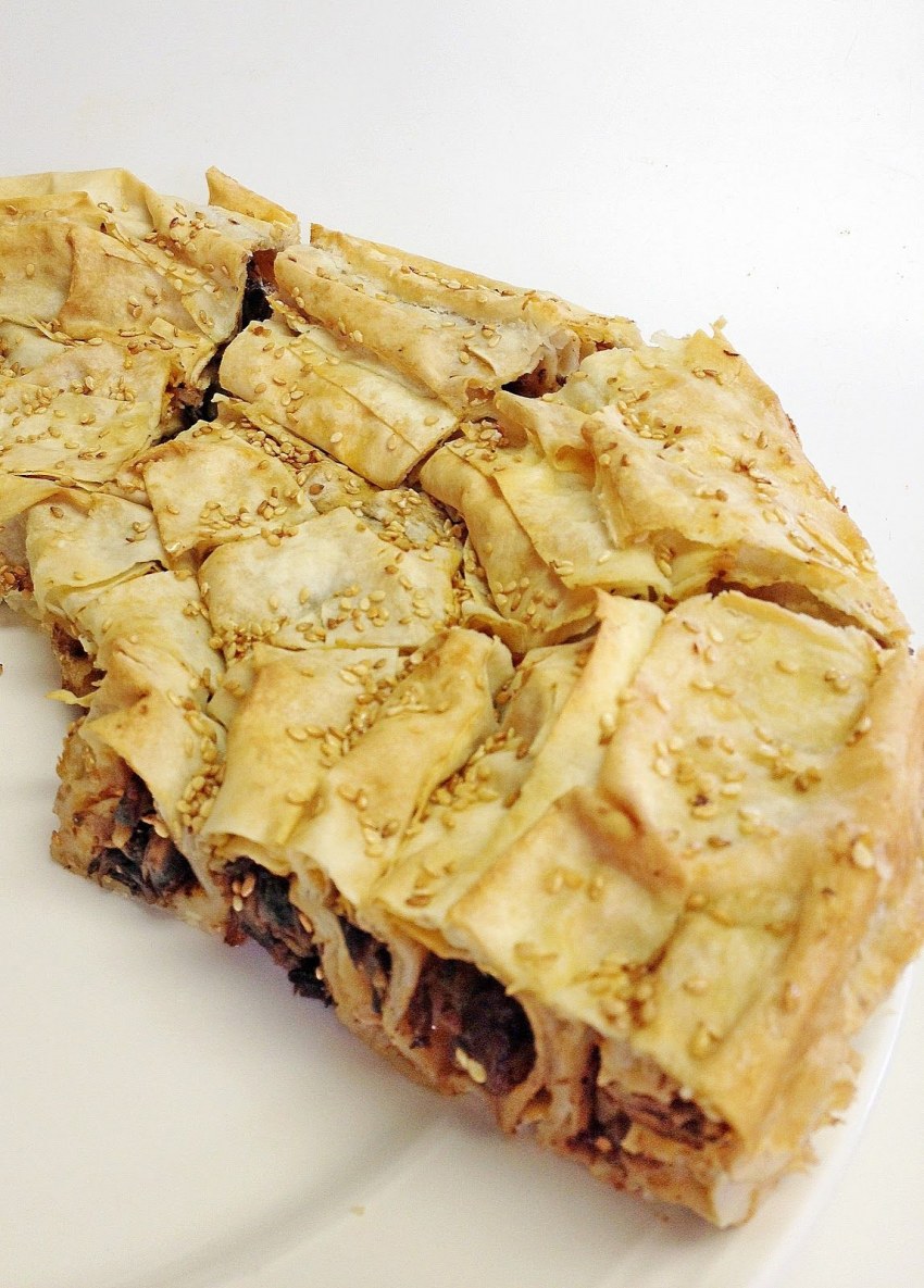 Мясной Бурек турецкий
