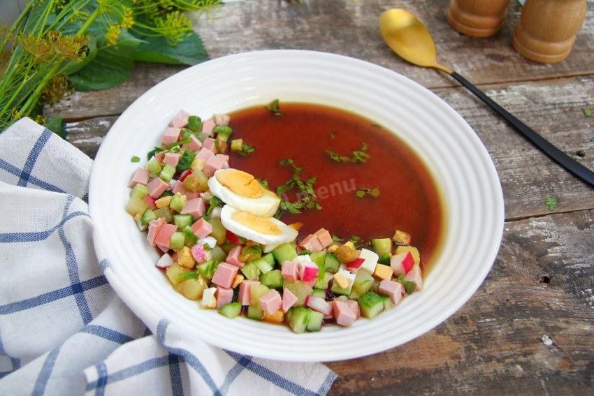 Окрошка со свеклой